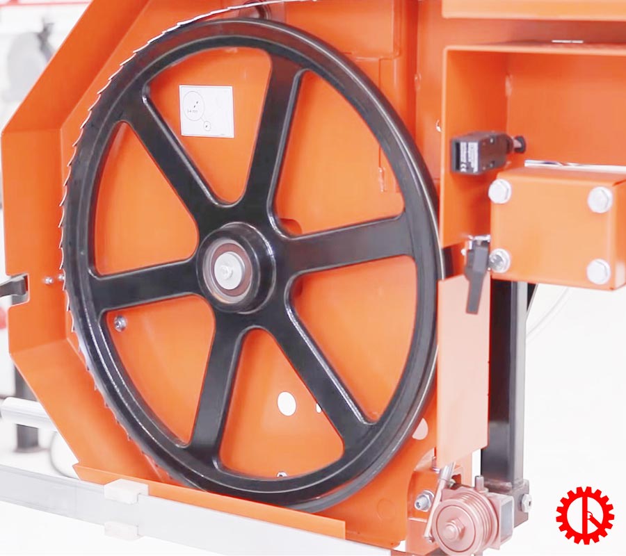 PORTABLE SAWMILL MACHINE - LT 15 Vị trí lắp lưỡi cưa máy cưa lọng CD nằm LT-15 | Quốc Duy