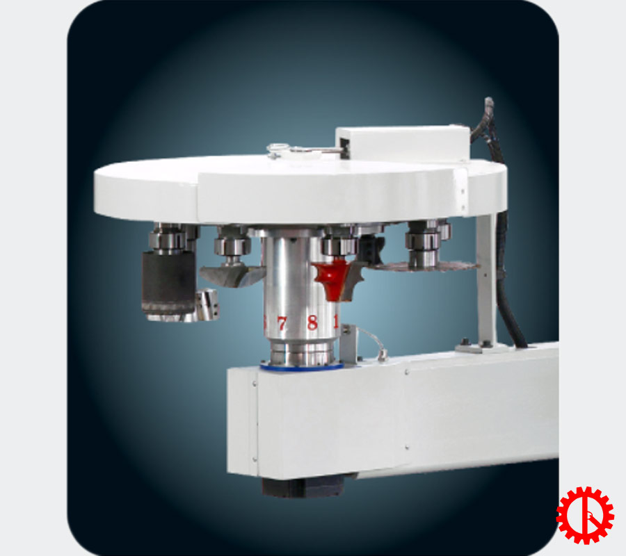5 AXIS CNC MACHINING CENTRES - CLIPPER Khay thay dao tự động