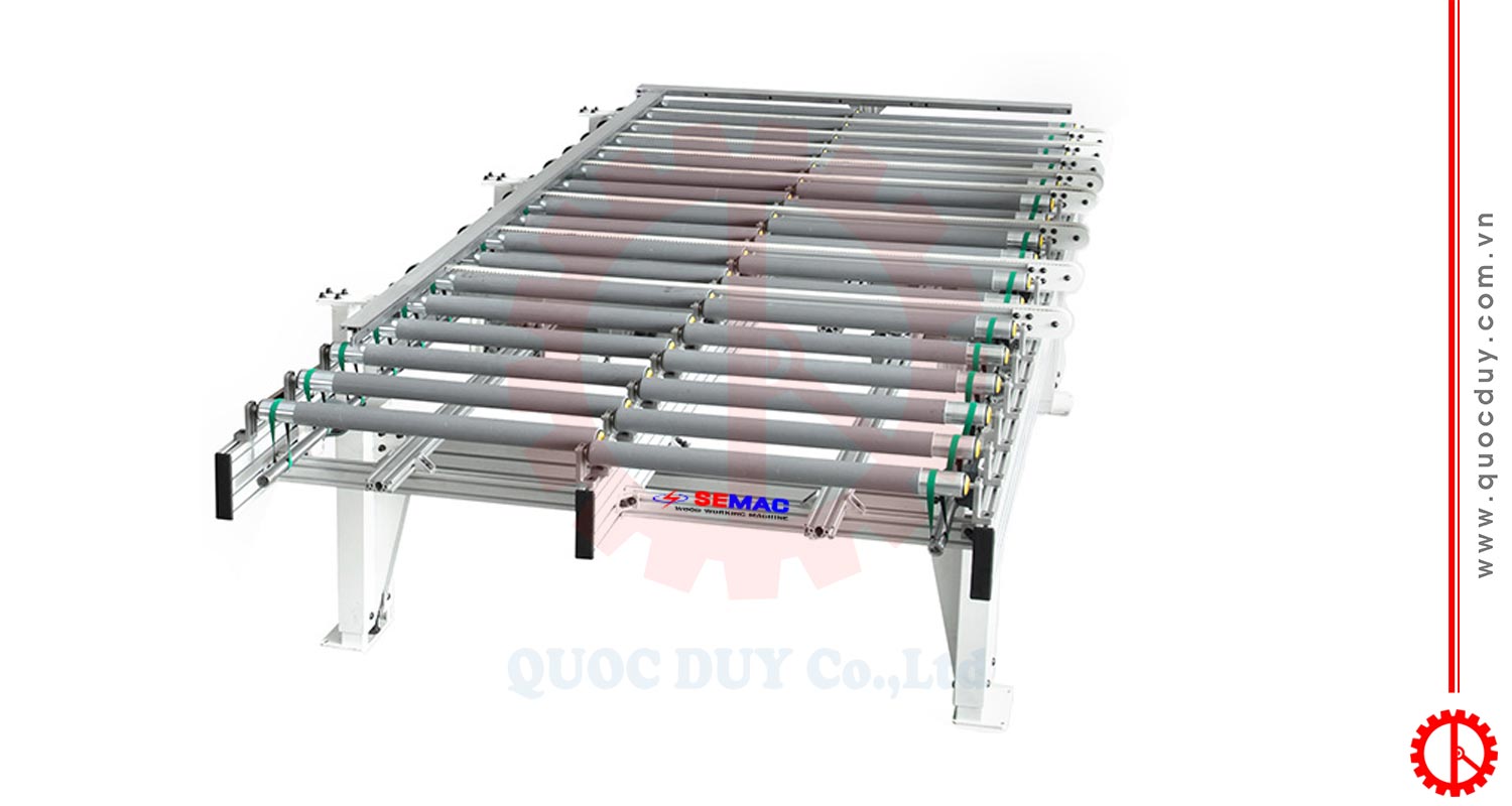 Roller conveyor | QUOC DUY