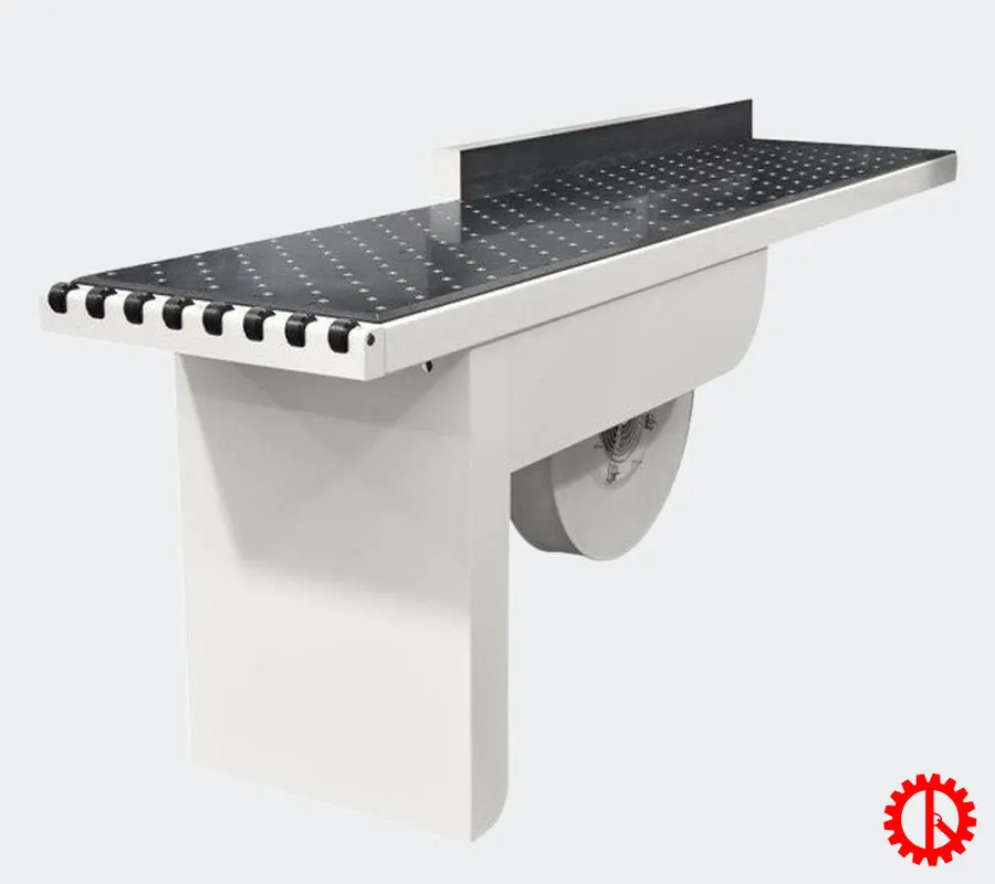 Air blowing table of computer control panel saw