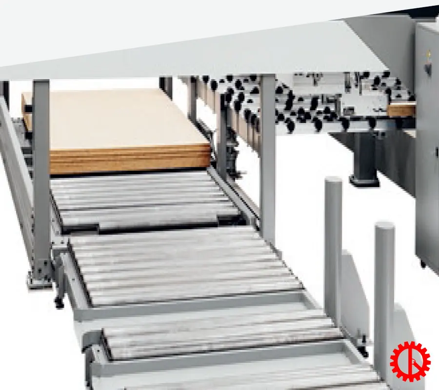 Workpiece conveyor of computer panel saw biesse