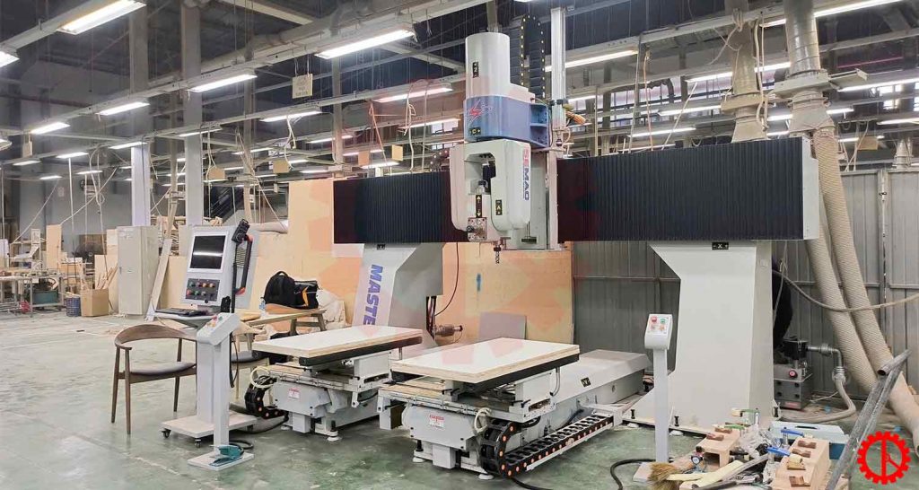 5 Axis CNC Machining Center – SM MASTER TC4 Second reality image of Master TC4