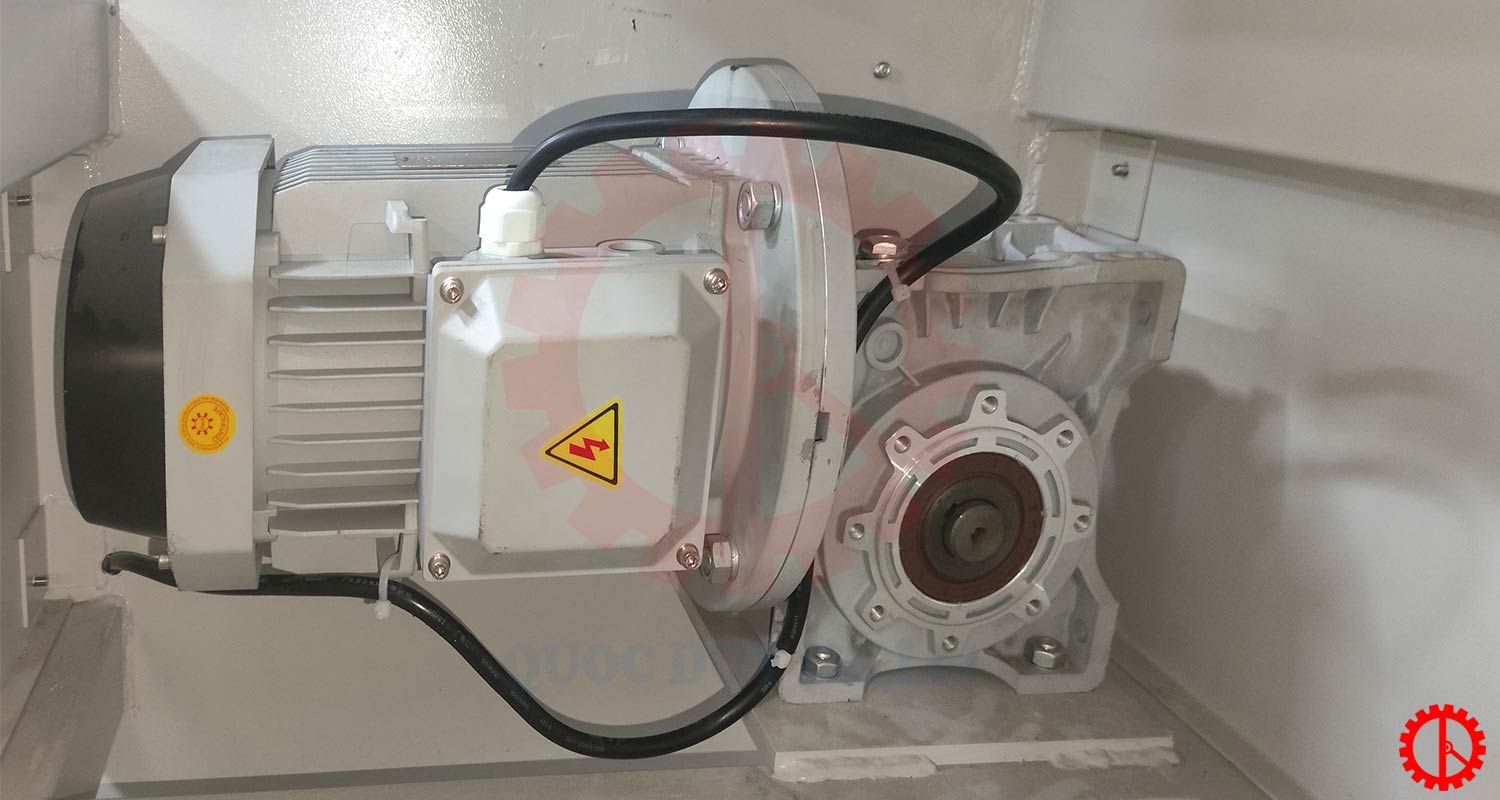 PAPER LAMINATE COATING LINE – SMXJ 1350C dong co rulo lan keo