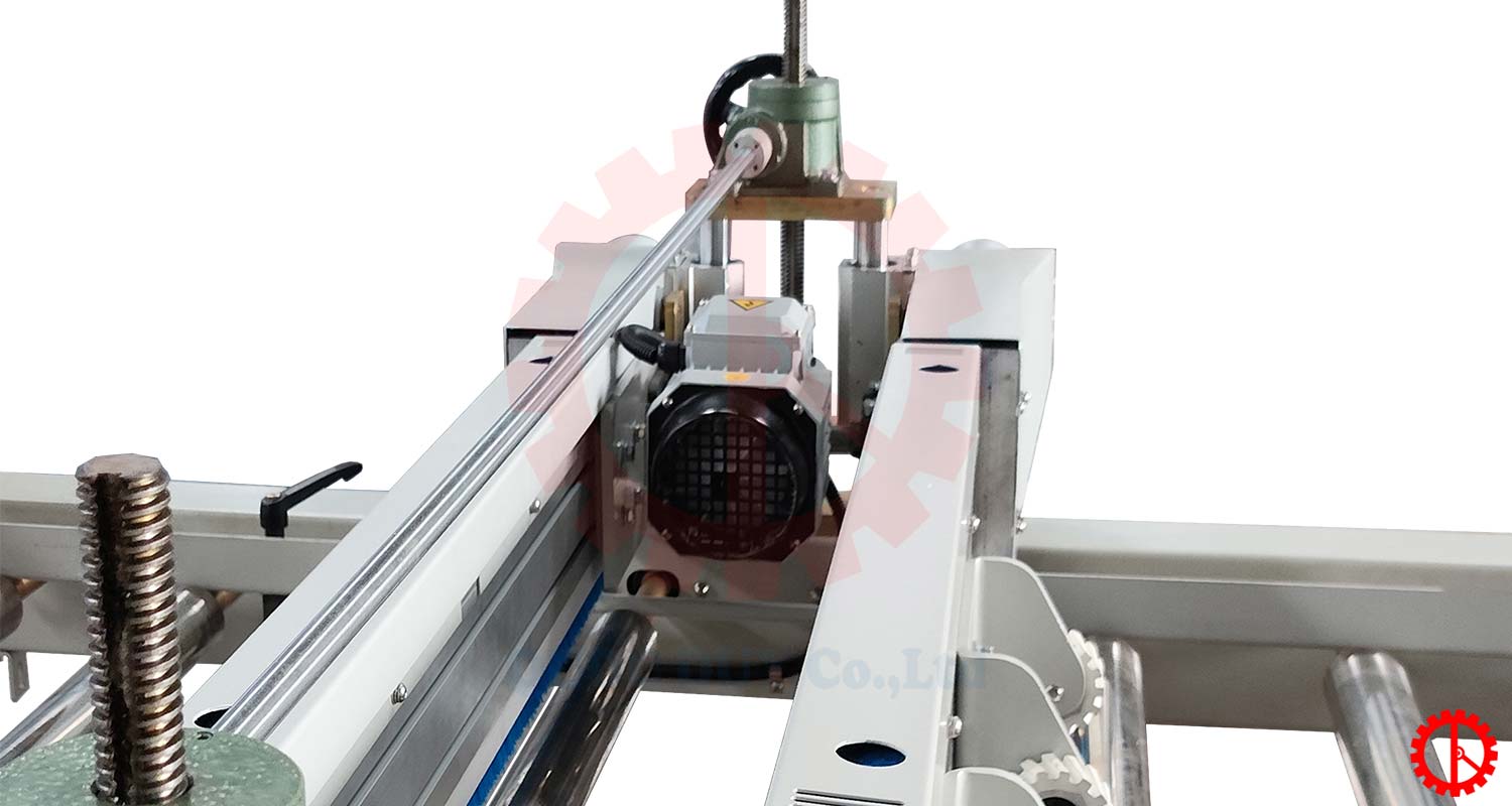 PAPER LAMINATE COATING LINE – SMXJ 1350C dust cleaning brush engine