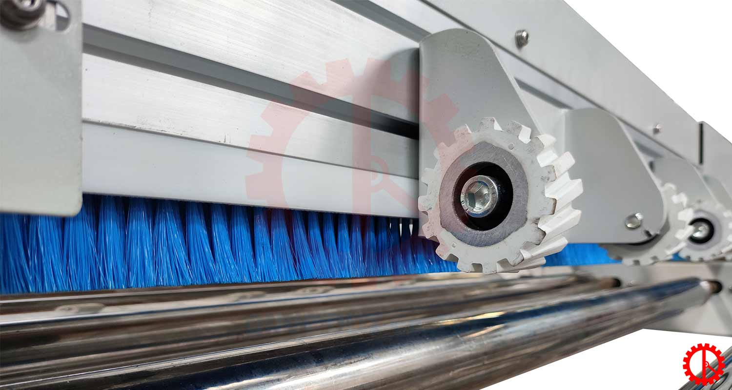 PAPER LAMINATE COATING LINE – SMXJ 1350C dust cleaning brush