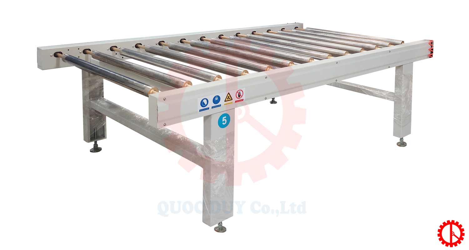 PAPER LAMINATE COATING LINE – SMXJ 1350C output roller