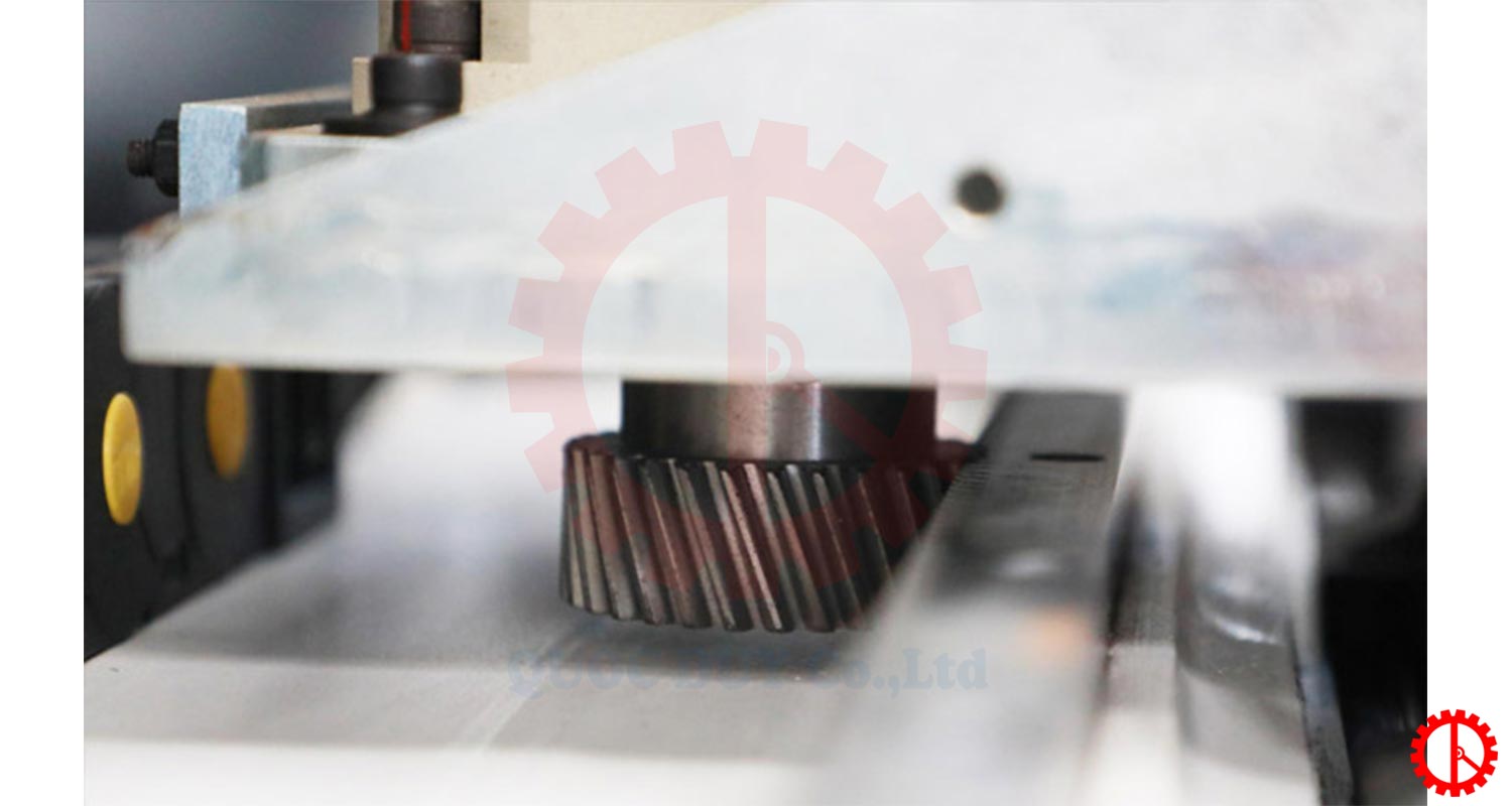 transmission-gear transmission gear