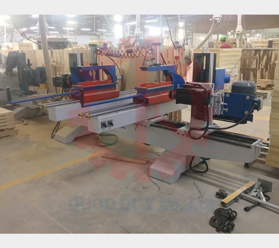 double end saw machine at customers factory in Dong Nai